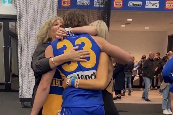 West Coast Eagles player Rhett Bazzo with his mother Kylie, who died in a boat crash on Saturday night.