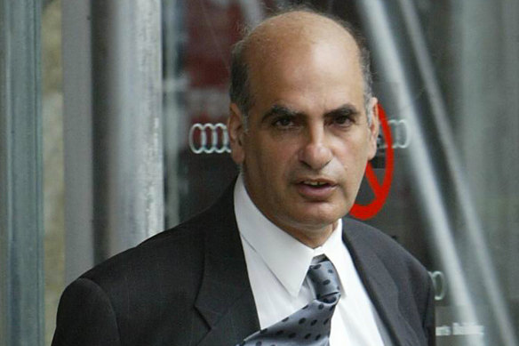 Michael Bar-Mordecai leaving the Supreme Court in 2004.