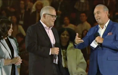 Prime Minister Scott Morrison and his wife Jenny with Hillsong Church Pastor Brian Houston.
