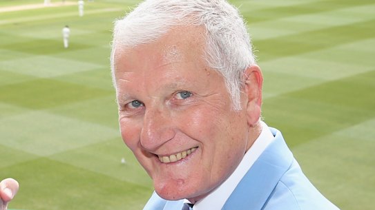 Bob Willis, has died at the age of 70, his family has announced.