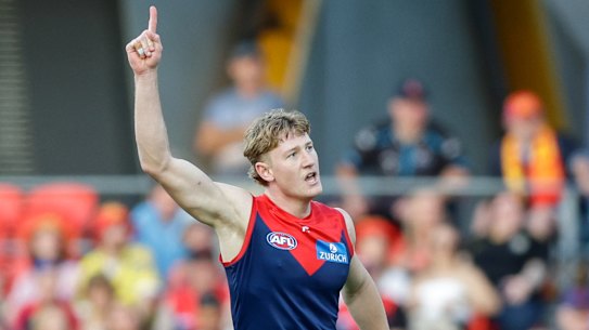 Melbourne clinch win over Gold Coast