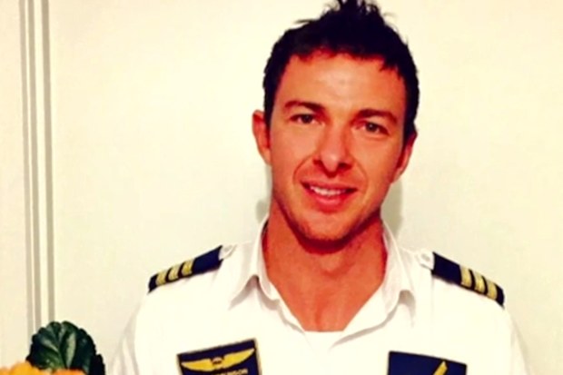 Ash Jenkinson Seaworld chopper crash pilot