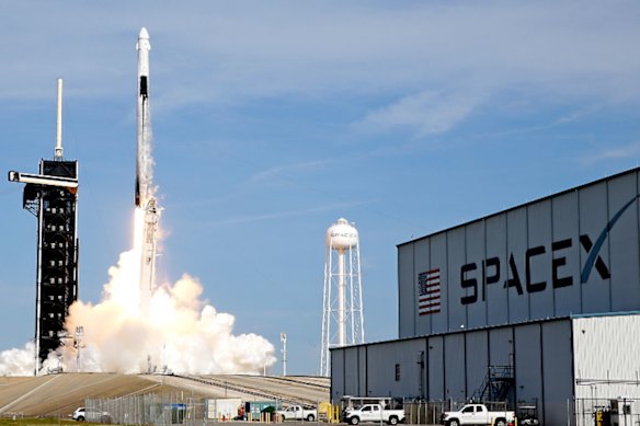 El propio Musk dijo que el motivo de la fusión fue que la forma más rentable de realizar cálculos de IA en dos o tres años era en el espacio.