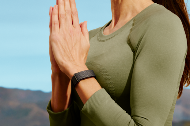 9PR: Google Fitbit Air