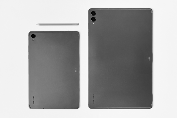 Samsung Galaxy S11 versus S11 Ultra.