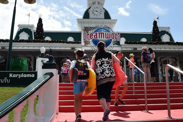 Dreamworld won't change its name.
