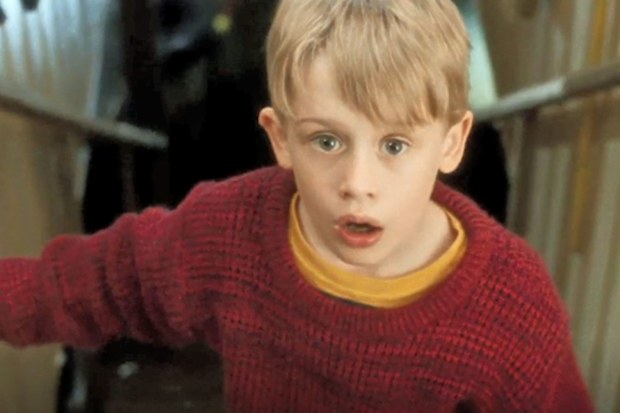 Screenshot of Macaulay Culkin in a scene from the 1990 film Home Alone.