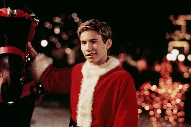 Jonathan Taylor Thomas stars in I'll Be Home for Christmas