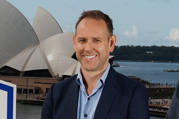 Dan Taylor, Stan's general manager.