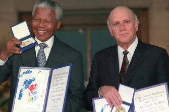 Nelson Mandela and F.W. de Klerk with their Nobel Peace Prize Gold Medal and Diplomas, in Oslo, in 1993.