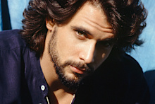 Robert Kelker-Kelly, best known for his role as Bo Brady on Days of Our Lives, died at age 62 of arteriosclerotic heart disease. 
