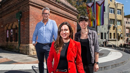 Organic Food Market Director Amanda Choularton, Greg Fisher CEO of QTOPIA,  and licensee of the
Oxford Hotel Gillian Medbury
