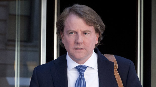 White House counsel Donald McGahn has been talking to the Mueller investigators. 