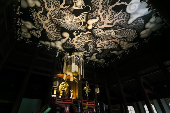 The Twin Dragons painting on the ceiling of the main hall of Kennin-ji.