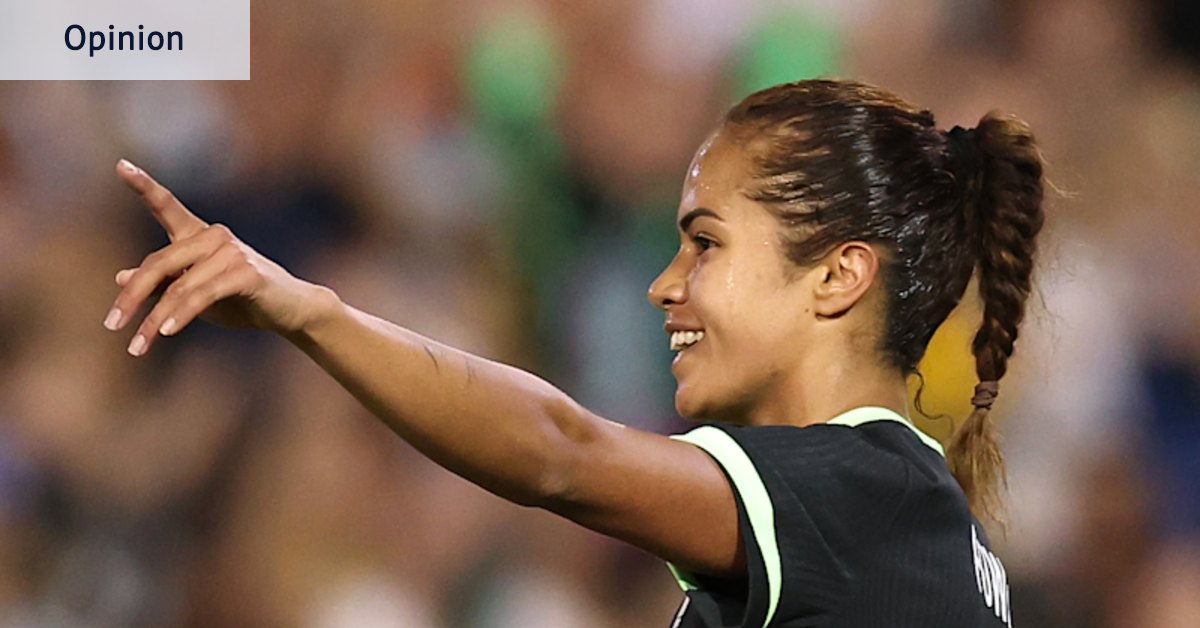 ‘Piggy’ insults and bananas as gifts? Women’s cool professionalism should have a limit