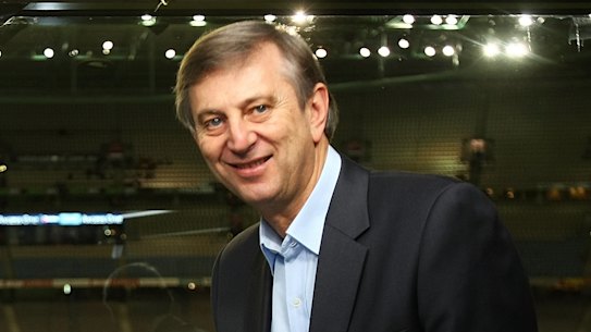 Dennis Cometti's commentating career spanned 51 years on television and radio.