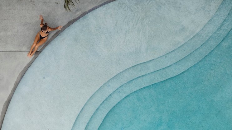 smh.com.au - Katherine Scott - This former '70s motel has become a beacon of luxury in Byron Bay