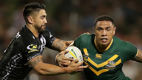 Shaun Johnson and Tyson Frizell at Wollongong’s WIN Stadium in 2019.