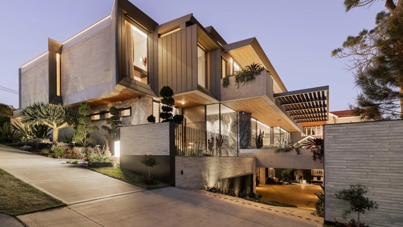 Dentist and battery guru behind $33m Mosman showstopper