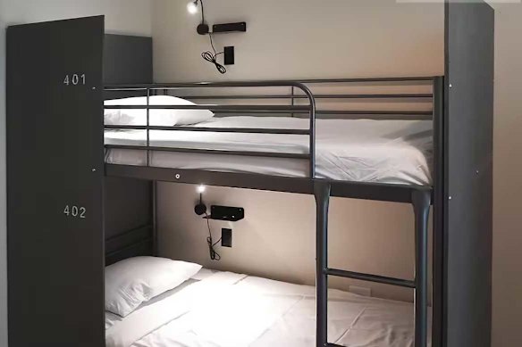 One of Nap York’s economy pods.