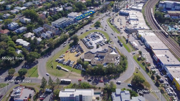 The current notorious Indooroopilly roundabout.