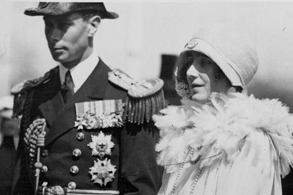 The Duke and Duchess of York, wearing the rock crystal brooch on her hat, in Australia for the 1927 opening of Parliament House.