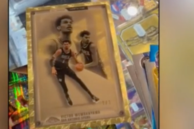 An 18-year-old trainee pilot is the envy of the sports trading card community after plucking a one-of-a-kind NBA collectible in South Australia.