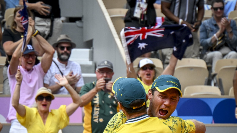 Aussie doubles duo win gold at Roland-Garros