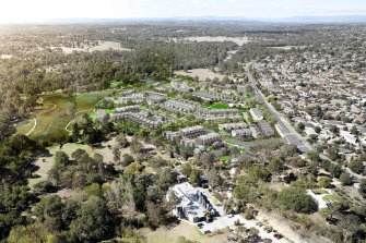 An early image of Bruce Mathieson’s housing where the Yarra Valley Country Club now sits. Heide is at the bottom of the image.