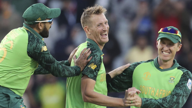 Bucket list: South Africa's Chris Morris, centre, is realising his ambition of playing in the BBL.