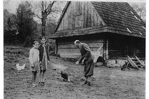 Pete Shmigel’s mother, Nadia Gladyshowsky (left), great-aunt Olya and great-grandfather Oleksandr on the family farm in Ukraine in 1943.