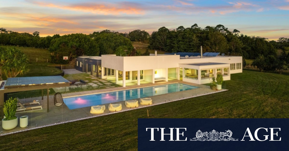 NSW luxury property: Spotify boss Mikaela Lancaster buys ex-Love Island house for $9.5 million in Byron Bay - Vimarsana News