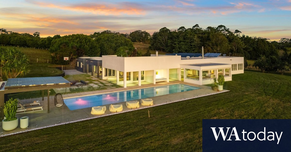 NSW luxury property: Spotify boss Mikaela Lancaster buys ex-Love Island house for $9.5 million in Byron Bay - Vimarsana News