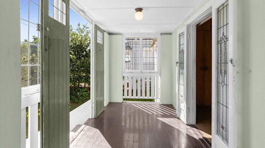 33 Ascot Street, Ascot, Brisbane auction