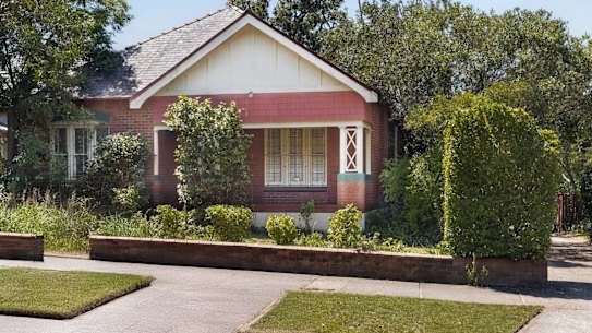 The double-bricked home at 9 Albyn Road, Strathfield sold for $6 million