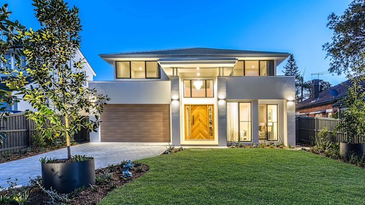 smh.com.au - Robyn Willis - Mosman home passes in for $9.85m as prestige market feels the pressure