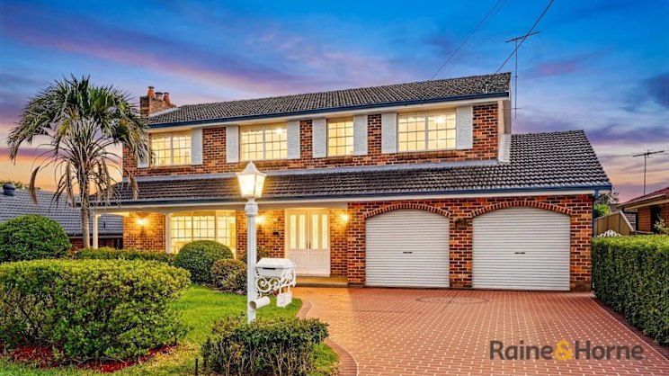 smh.com.au - Carmen Forward - Well-manicured Sydney home sells for $2,756,000 in 'tough' market