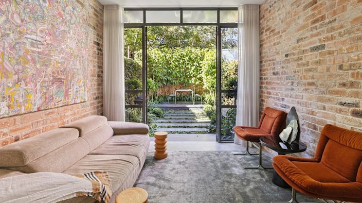 smh.com.au - Carmen Forward - Storybook Erskineville house sells for over $1.92m to local first home buyer
