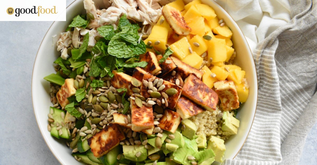 Chicken, mango and halloumi salad