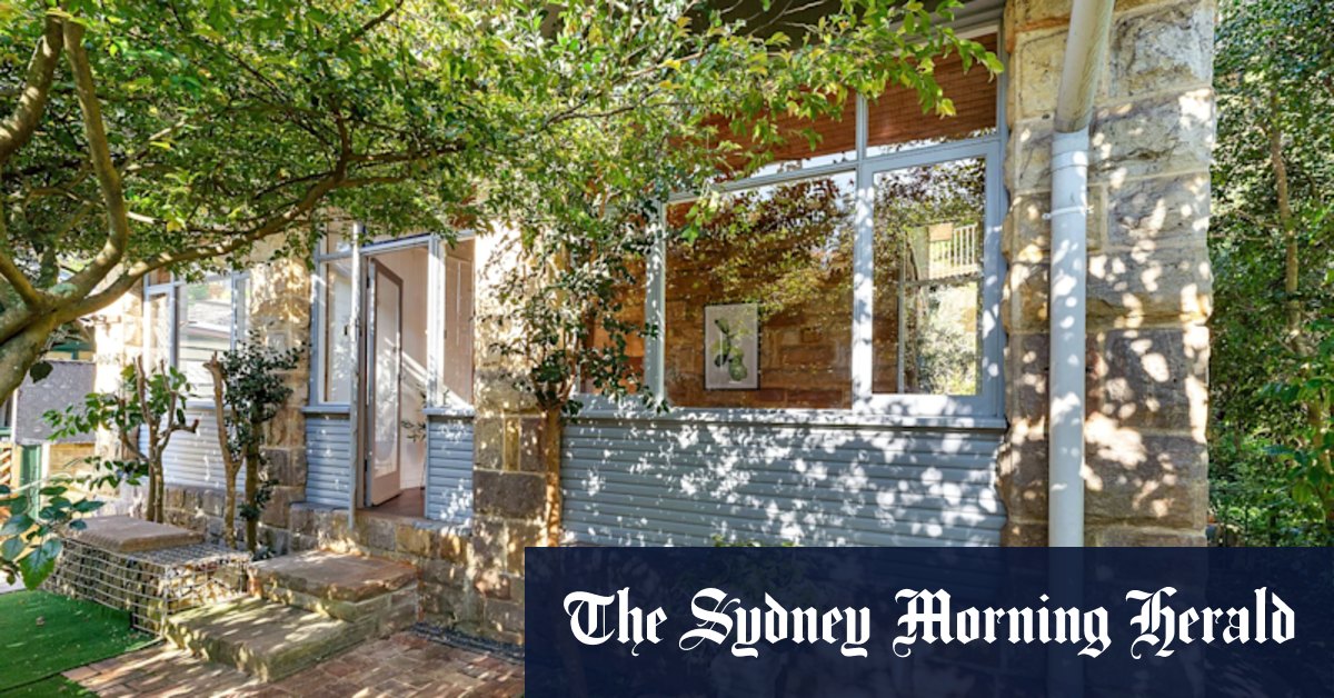 ‘Unique’ lower north shore three-bedder sells for $1.9m at auction