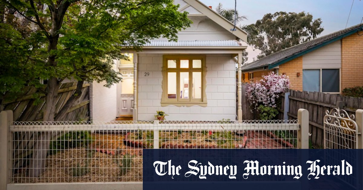 First home buyers secure keys to $1,025,000 inner-north Edwardian