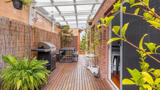 9 Greer Street, Footscray VIC 3011

