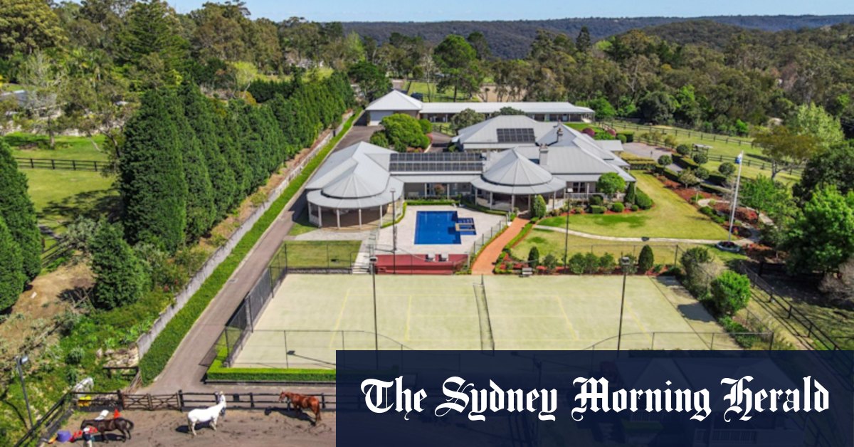 Pony for Christmas? Sydney's well-heeled opt for equestrian estates - Vimarsana News