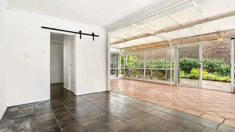 Disgraced podiatrist offloads his Woollahra home for about $8 million