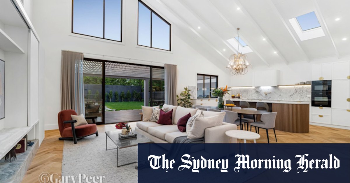 Melbourne auctions: Carnegie vendors' stylish reno earns $3.75m auction payday - Vimarsana News