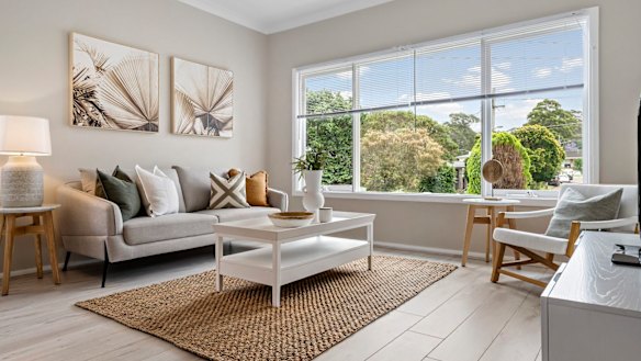 The home last traded days before Christmas for $2,125,000.