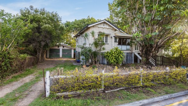 The cottage is one of a handful of original cottages left in Albion.