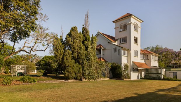 The Gables was built in 1915 by renowned architect Walter Taylor.