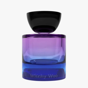 Alice Englert loves Witchy
Woo, a woody floral musk
perfume from Vyrao.