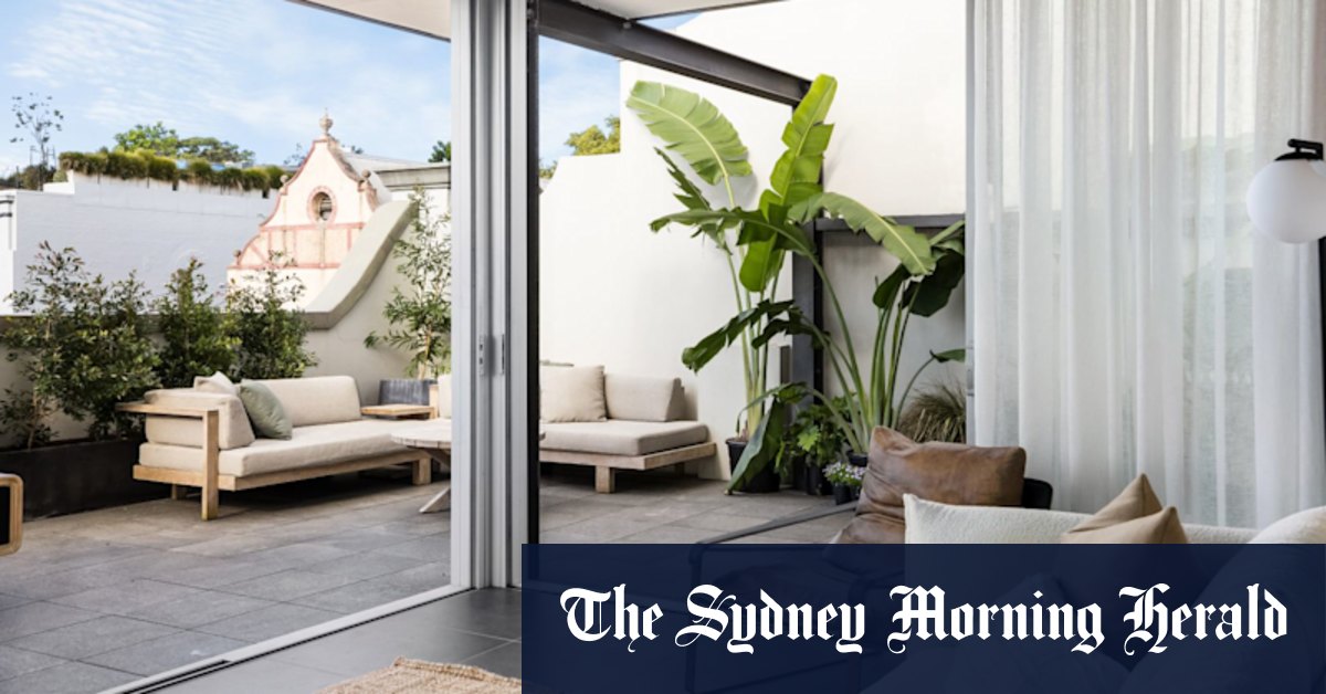 ‘On top of the world’: Inner west penthouse shatters record at auction
